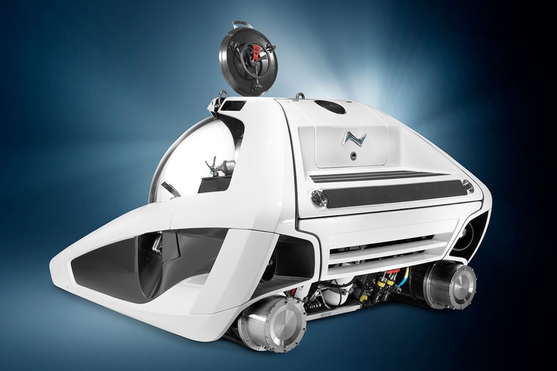 水面下100メートルまで潜れる2シーター潜水艦 NEMO をチェック Check out NEMO two-seater submarine that can dive up to 100 meters below the surface
