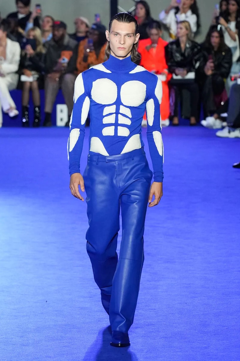 オフホワイト™️ 2023年春夏コレクション Ib Kamara’s Off-White™ Debut Challenged Societal Notions for SS23
