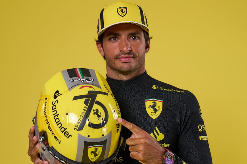 F1 スクーデリア・フェラーリのドライバー用 Bell Racing 製ヘルメットのレプリカが発売