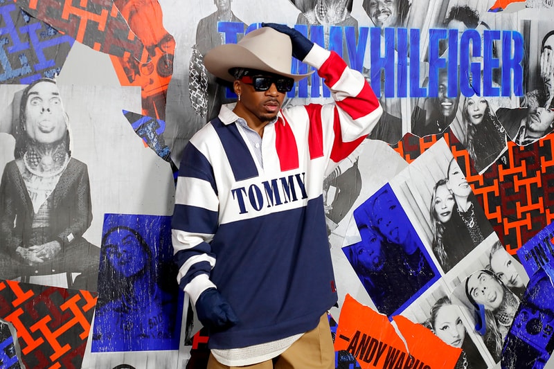 カニエ・ウェストの人生を変えたトミー ヒルフィガーのラガーシャツをチェック Romeo Hunte Wears the 1994 TOMMY Shirt posted by Kanye West for Tommy Hilfiger's SS23 Show
