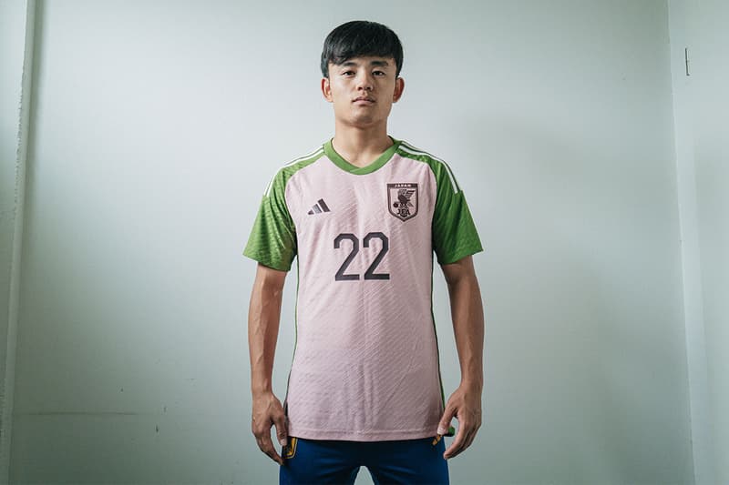 アディダスがnigoデザインのサッカー日本代表ウェアを発売 Hypebeast Jp アディダスがnigoデザインのサッカー日本代表ウェアを発売 Hypebeast Jp