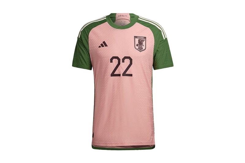 アディダス ニゴー adidas がる NIGO®️ デザインによる“サッカー日本代表 スペシャルコレクション”を発売