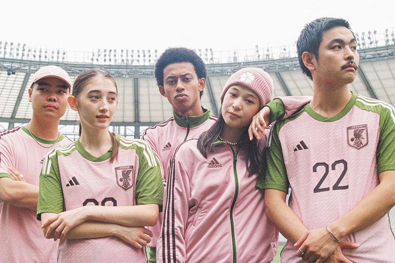 アディダス ニゴー adidas がる NIGO®️ デザインによる“サッカー日本代表 スペシャルコレクション”を発売