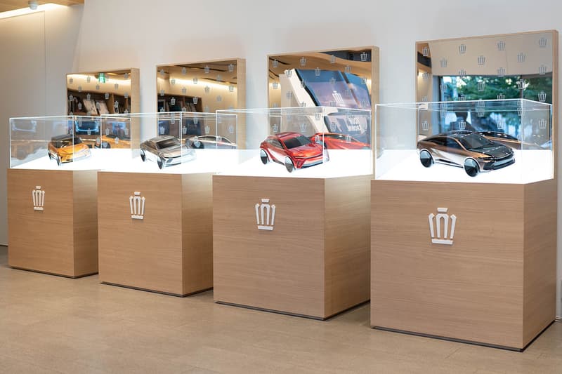 トヨタが代官山蔦屋のポップアップギャラリーで新生クラウンをお披露目　TOYOTA unveils the new Crown at a pop-up gallery at Daikanyama Tsutaya.