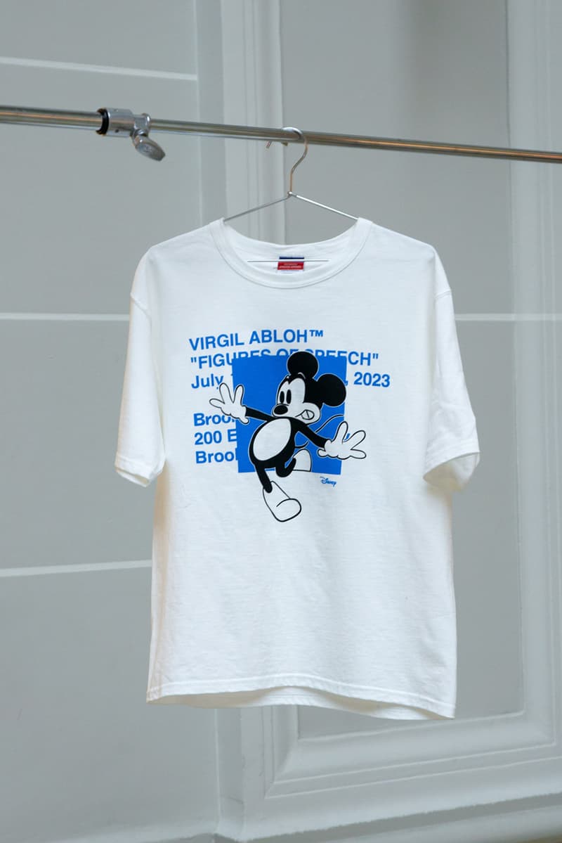 ヴァージル・アブロー回顧展の公式マーチャンダイズに Disney とのコラボアイテムが登場 disney virgil abloh brooklyn museum figures of speech church and state mickey mouse merchandise hoodie t shirt brooklyn museum release date info photos price store list buying guide