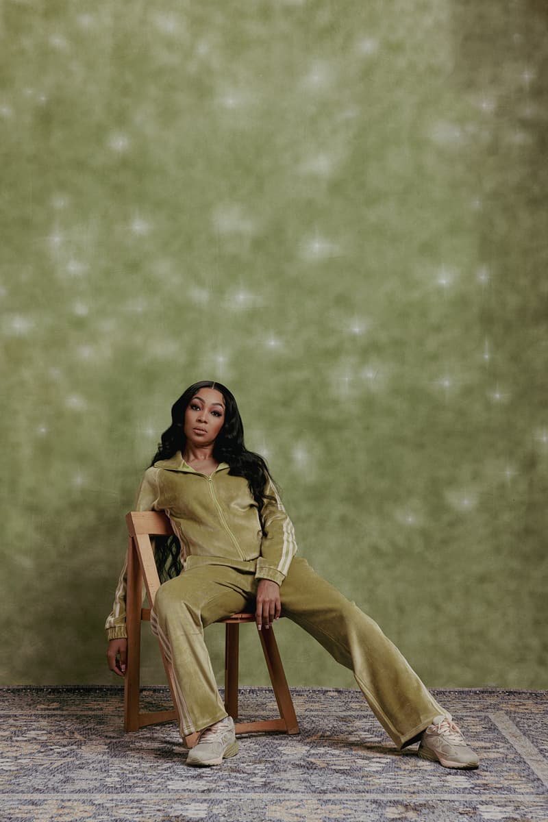 ジョー・フレッシュグッズ x ニューバランスによる最新コラボ 993 “パフォーマンスアート” が発売 Joe Freshgoods x New Balance 993 “Performance Art” release info 