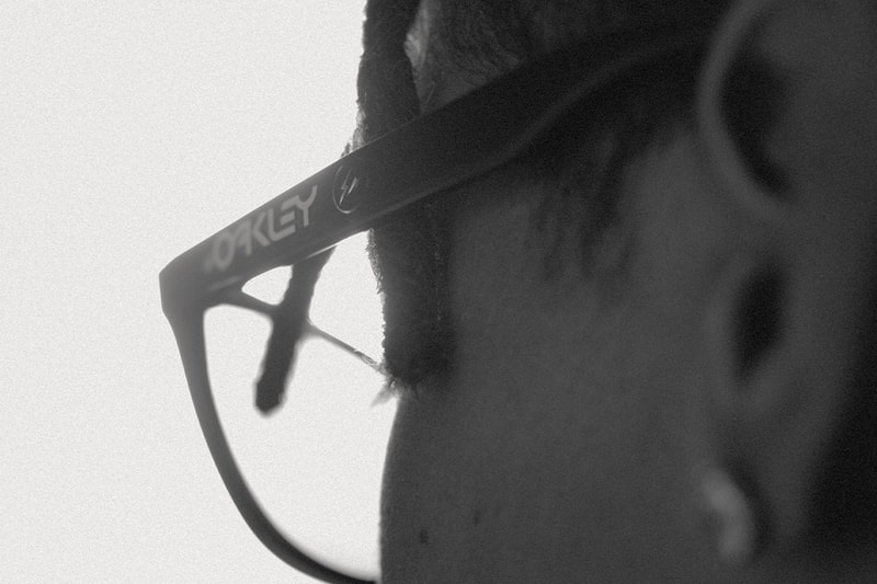オークリーxフラグメントデザインがコラボコレクションを発売 oakley fragment design Frogskin 6th collab collection release info