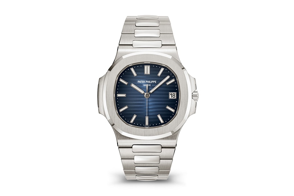 パテックフィリップの伝説的なタイムピース ノーチラスの進化版が登場 Patek Philippe Nautilus 5811 white gold info 5811/1G-001 swiss watches luxury timepieces wristwatches 
