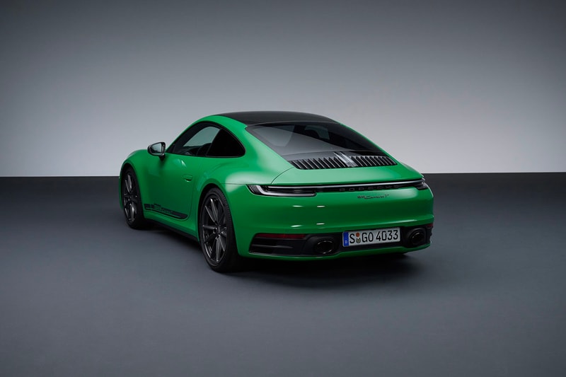 独ポルシェがライトウェイトバージョンの 911 カレラ T を発表 Porsche Introduces Its Lightweight Sports Car, the 911 Carrera T