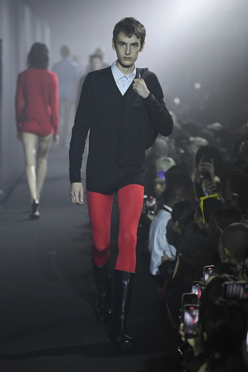 ラフシモンズ 2023年春夏コレクション Raf Simons Spring Summer 2023 Runway Show London Fashion Week Printworks Postponed Frieze LFW SS23 