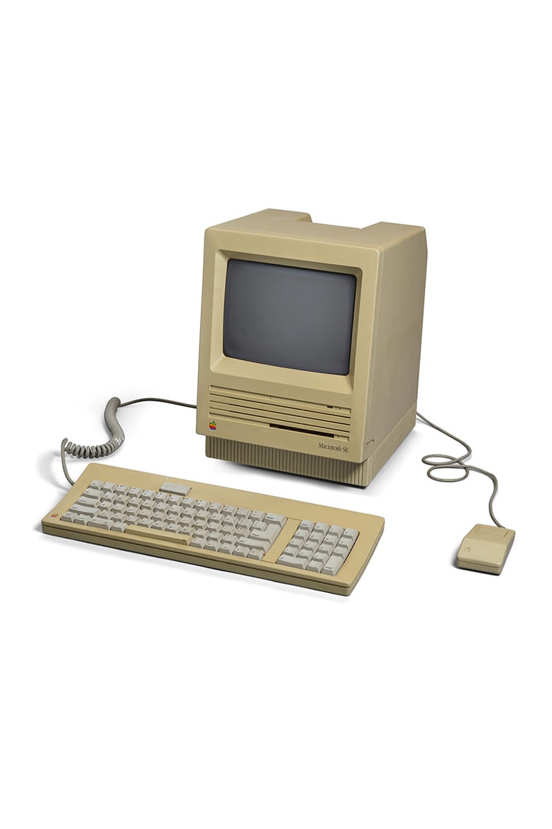 ネクスト時代にスティーブ・ジョブズの使用していたマッキントッシュ SE がオークションに出品 steve jobs macintosh 1987 auction used next inc bonhams 