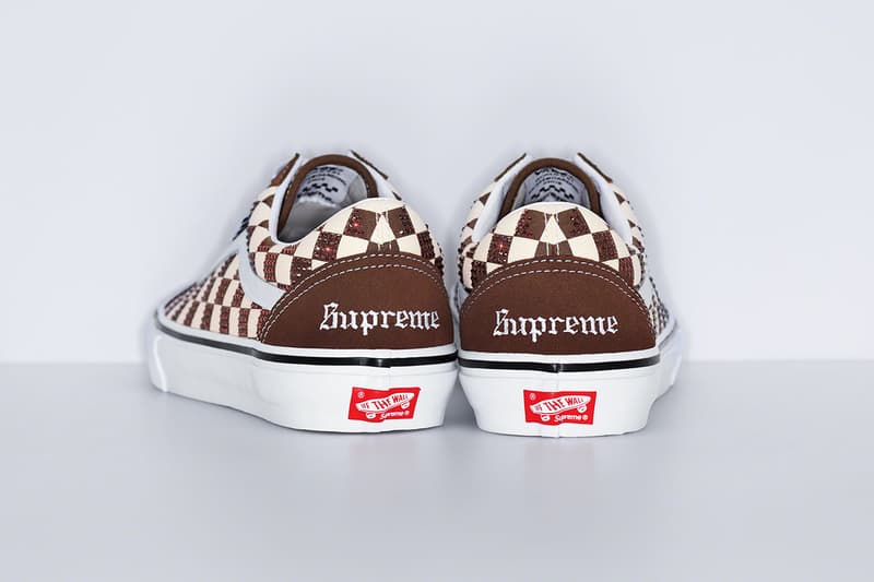 シュプリーム x ヴァンズからスワロフスキーのクリスタルを散りばめた オールドスクールが登場 Supreme x Swarovski x Vans Old Skool release info