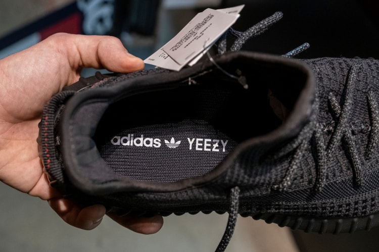 adidas の Kanye West との公式パートナーシップ解消を受け Foot Locker が YEEZY の全商品を店頭から撤去