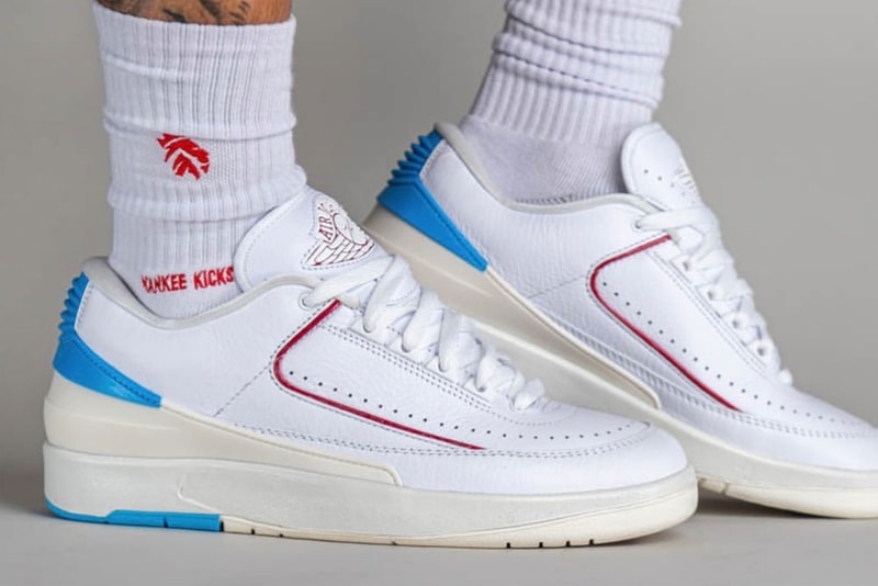 エアジョーダン2 ローからマイケル・ジョーダンにインスパイアされたカラーの新作 “UNC トゥ シカゴ"が登場 On-Feet Look at the Air Jordan 2 Low "UNC to Chicago" DX4401-164 white fire red dark powder blue sail 
