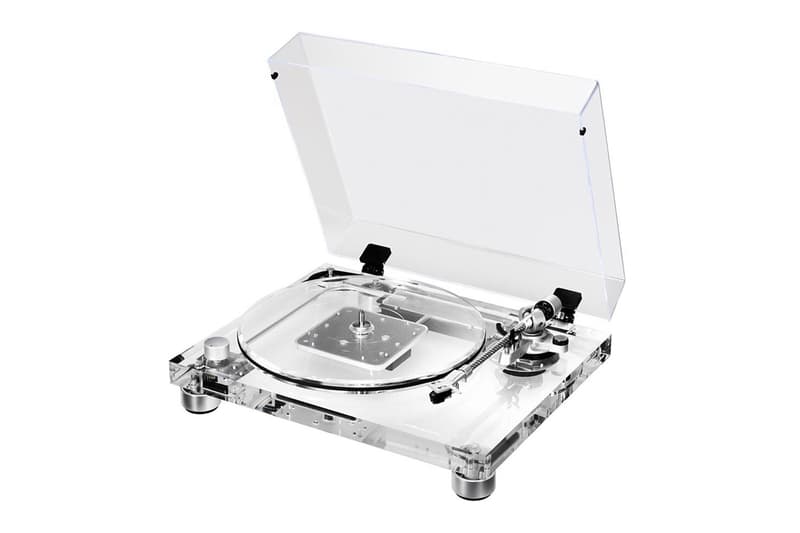オーディオテクニカがクリアーアクリル仕上げのターンテーブルを限定リリース Audio Technica vinyl player dc motor sound burger transparent glass AT LP2022 30mm washi release info date price