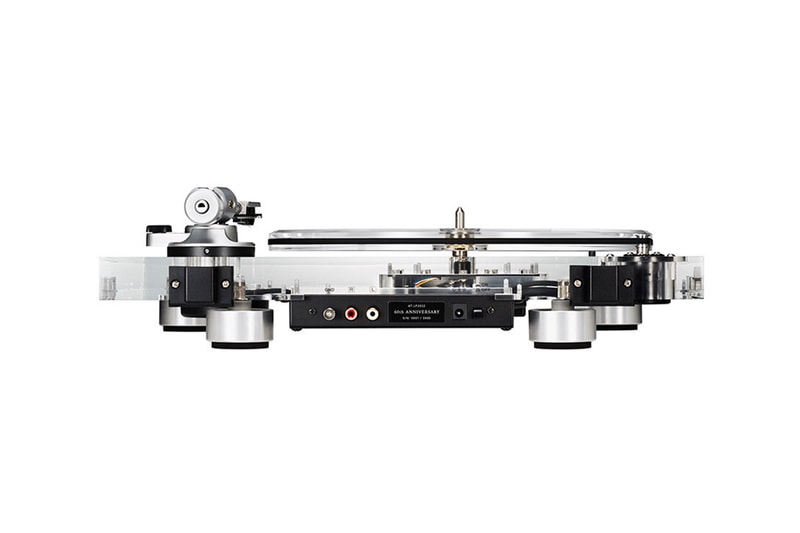 オーディオテクニカがクリアーアクリル仕上げのターンテーブルを限定リリース Audio Technica vinyl player dc motor sound burger transparent glass AT LP2022 30mm washi release info date price