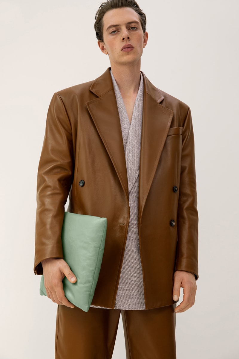 ボッテガ・ヴェネタ 2023年プレスプリングコレクションBottega Veneta Pre-Spring 2023 Collection Lookbook Matthieu Blazy Emma Balfour Intreccio Leather Weave Trompe-l'œil Release Info