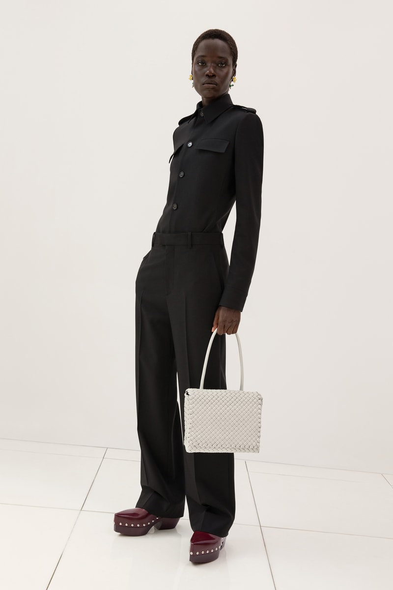 ボッテガ・ヴェネタ 2023年プレスプリングコレクションBottega Veneta Pre-Spring 2023 Collection Lookbook Matthieu Blazy Emma Balfour Intreccio Leather Weave Trompe-l'œil Release Info
