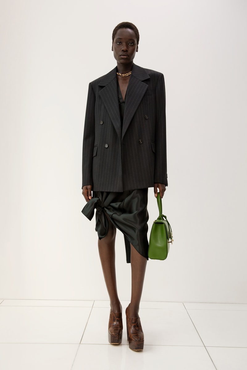 ボッテガ・ヴェネタ 2023年プレスプリングコレクションBottega Veneta Pre-Spring 2023 Collection Lookbook Matthieu Blazy Emma Balfour Intreccio Leather Weave Trompe-l'œil Release Info