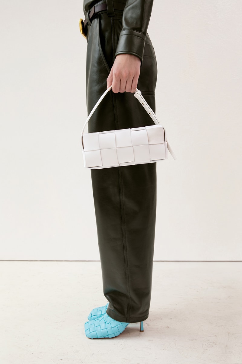 ボッテガ・ヴェネタ 2023年プレスプリングコレクションBottega Veneta Pre-Spring 2023 Collection Lookbook Matthieu Blazy Emma Balfour Intreccio Leather Weave Trompe-l'œil Release Info