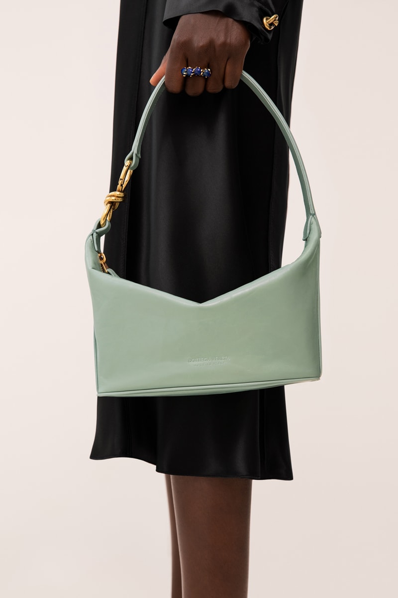 ボッテガ・ヴェネタ 2023年プレスプリングコレクションBottega Veneta Pre-Spring 2023 Collection Lookbook Matthieu Blazy Emma Balfour Intreccio Leather Weave Trompe-l'œil Release Info