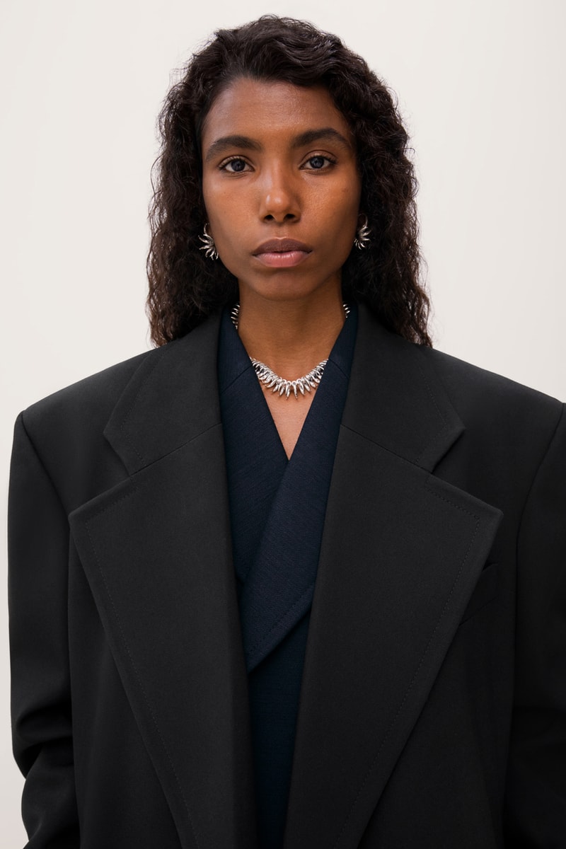 ボッテガ・ヴェネタ 2023年プレスプリングコレクションBottega Veneta Pre-Spring 2023 Collection Lookbook Matthieu Blazy Emma Balfour Intreccio Leather Weave Trompe-l'œil Release Info