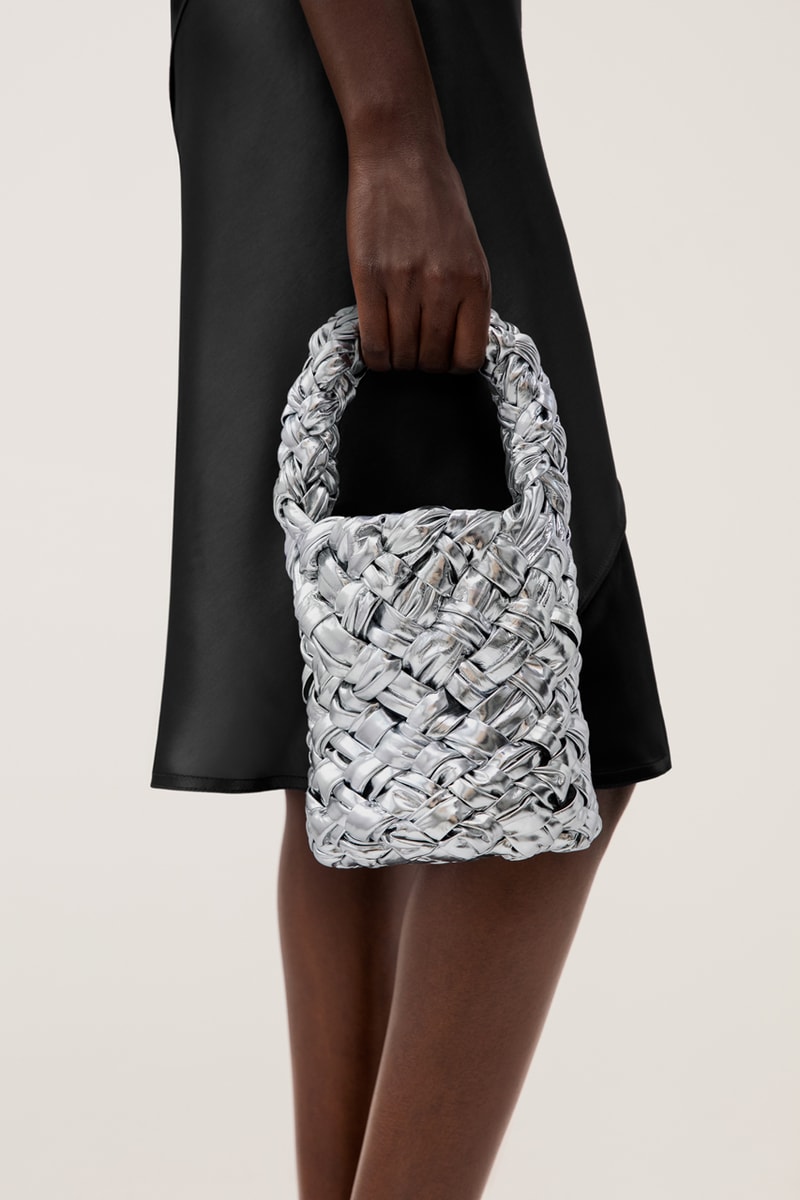 ボッテガ・ヴェネタ 2023年プレスプリングコレクションBottega Veneta Pre-Spring 2023 Collection Lookbook Matthieu Blazy Emma Balfour Intreccio Leather Weave Trompe-l'œil Release Info