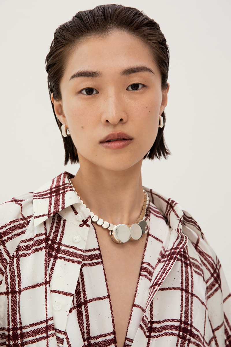 ボッテガ・ヴェネタ 2023年プレスプリングコレクションBottega Veneta Pre-Spring 2023 Collection Lookbook Matthieu Blazy Emma Balfour Intreccio Leather Weave Trompe-l'œil Release Info