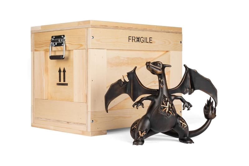 ダニエル・アーシャムがポケモンオマージュの新作チャリザードを公開 Daniel Arsham Pokémon bronze crystalized charizard sculpture relic of kanto cast bronze black oil patina crystals edition of 99 art handling gloves hand signed numbered release info date price
