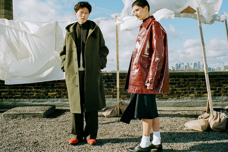 Dr. Martens と Our Legacy WORK SHOP がコラボシューズをリリース