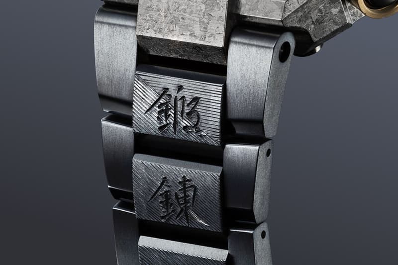 ジーショックが日本刀の世界観を表現した特別仕様のエムアールジー発売　 G-Shock launches special edition MR-G with a Japanese sword specialist