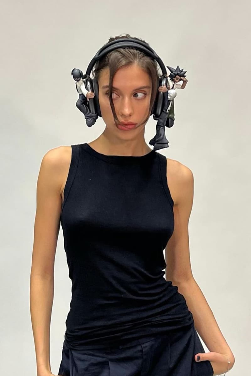 香港とロシアの気鋭アーティストがカスタムしたアップルエアポッツマックスを公開 offgod yalocaloffgod bandage boy drew air pods max solution glebkostinsolutions nobody bunny boy