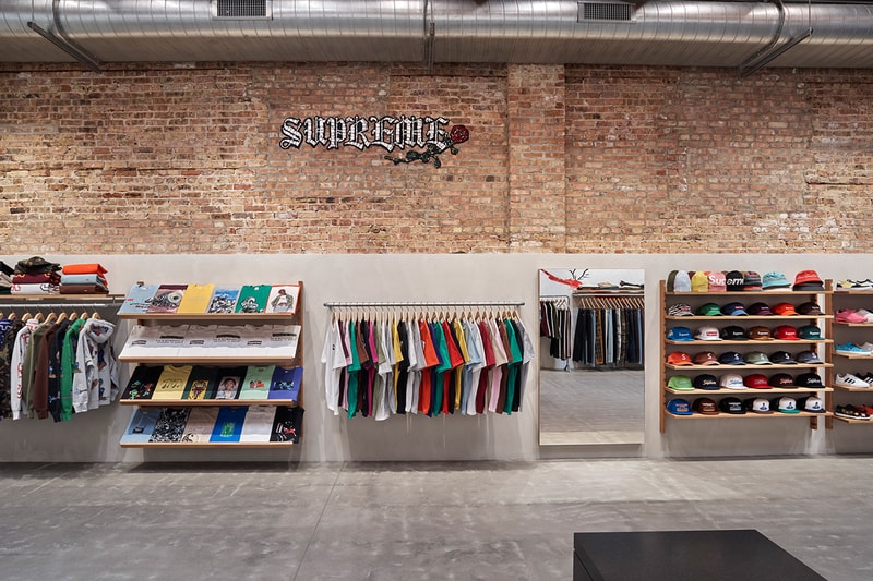 シュープリームが11月10日オープンの新店舗シカゴ店の店内を公開　supreme chicago store images bogo tee 