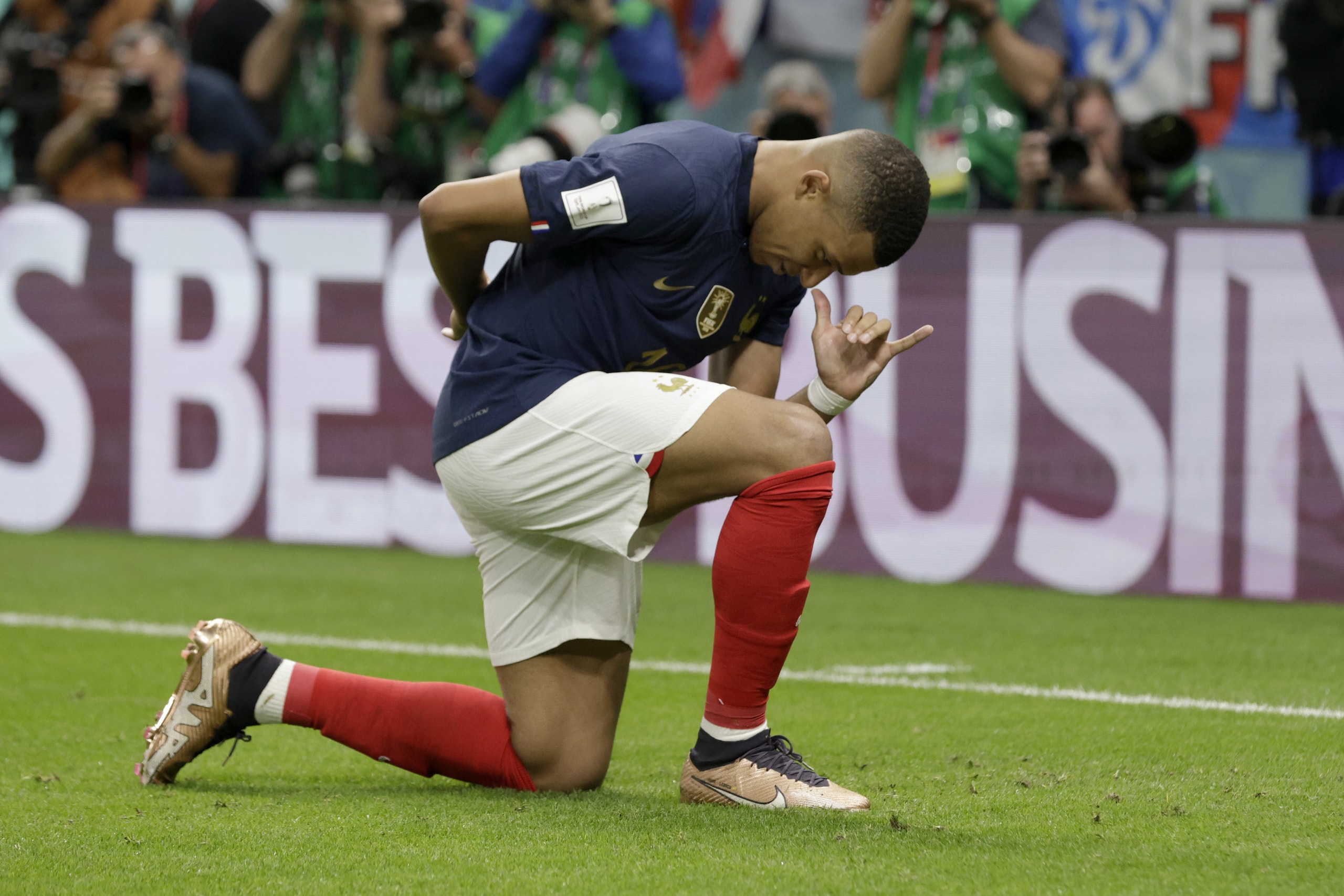 2022 W杯ランキング キリアン・エムバペが 5得点で単独トップ 2022 World Cup rankings Kylian Mbappe ranking top with five goals