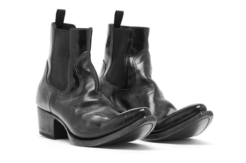 プラダからロックテイストな新作のレザーアンクルブーツが登場 Stomp Around Town in Prada’s SS22 Ankle Boots Footwear