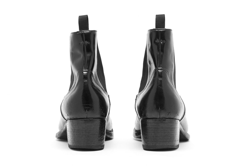 プラダからロックテイストな新作のレザーアンクルブーツが登場 Stomp Around Town in Prada’s SS22 Ankle Boots Footwear