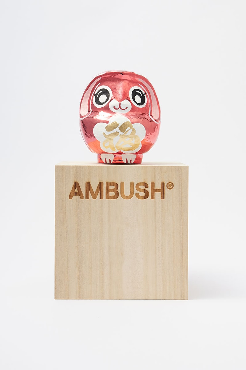 アンブッシュ®︎から2023年の干支であるウサギをモチーフとしただるまがリリース ambush 2023 daruma BUNNY CHARM NECKLACE release info