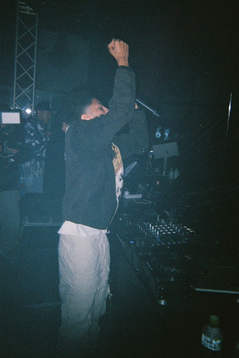 Back To Film : エーウィッチとルビーローズによる2マンライブの舞台裏 back to film awich rubi rose
