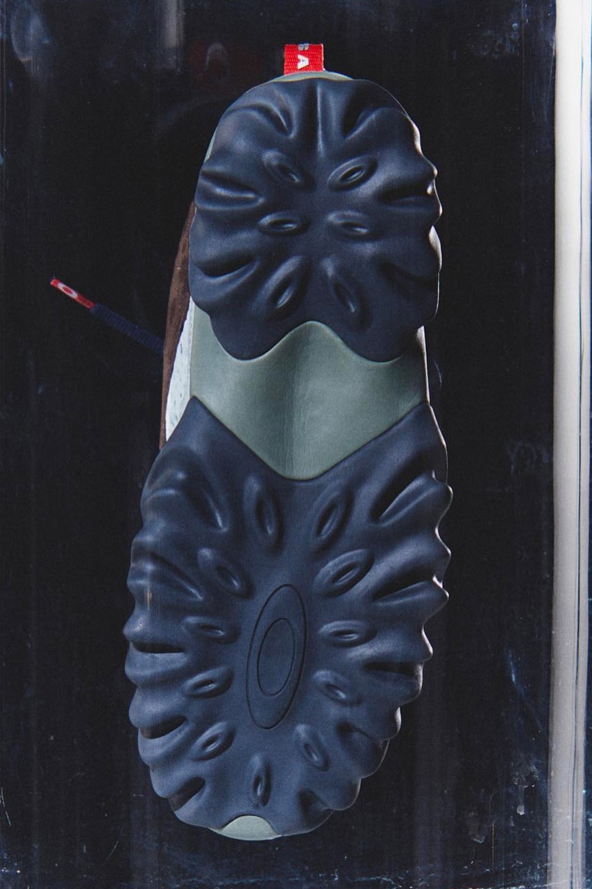 ブレインデッドxオークリーによる最新コラボチョップソーがリリース Brain Dead x Oakley Factory Team Chop Saw Brown/Mint/Black Release Information Limited Edition Footwear Sneaker Collaboration Drops