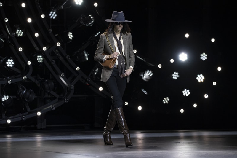 セリーヌ 2023年冬コレクション CELINE Women Winter 2023 Collection Show Hedi Slimane AGE OF INDIENESS At the Wiltern Los Angeles The White Stripes 