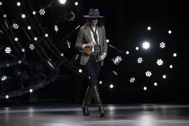 セリーヌ 2023年冬コレクション CELINE Women Winter 2023 Collection Show Hedi Slimane AGE OF INDIENESS At the Wiltern Los Angeles The White Stripes