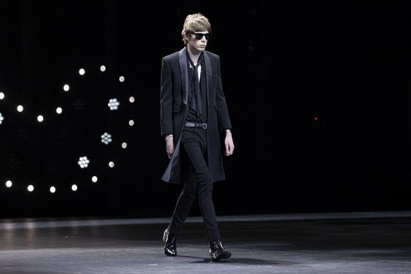 セリーヌ 2023年冬コレクション CELINE Women Winter 2023 Collection Show Hedi Slimane AGE OF INDIENESS At the Wiltern Los Angeles The White Stripes 