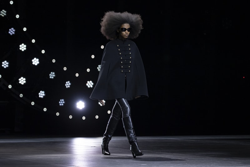 セリーヌ 2023年冬コレクション CELINE Women Winter 2023 Collection Show Hedi Slimane AGE OF INDIENESS At the Wiltern Los Angeles The White Stripes 