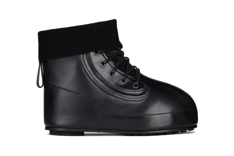 Givenchy と (B).STROY がオールブラック仕様のレースアップブーツをリリース