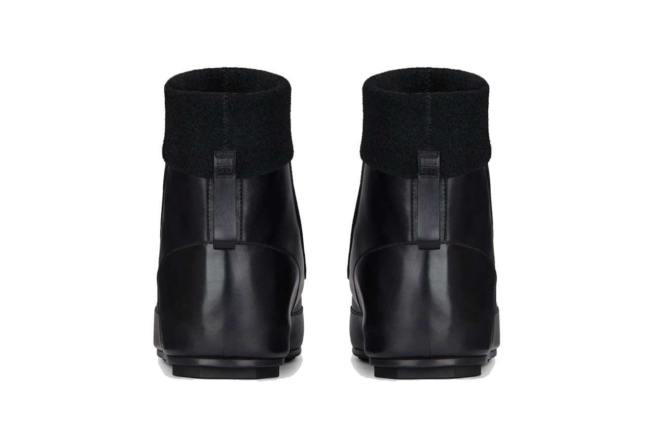 ジバンシィと(B).STROYがオールブラック仕様のレースアップブーツをリリース Givenchy Taps (B).STROY for Winter-Ready Leather Ankle Boots 