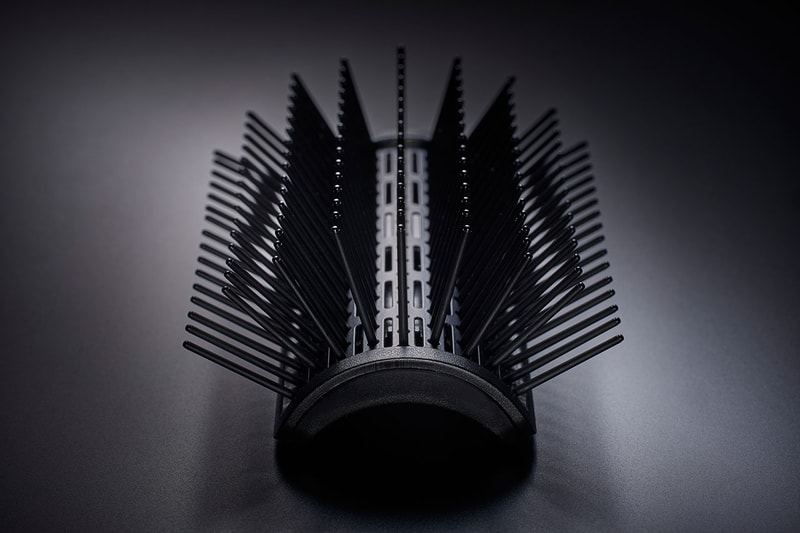 藤原ヒロシが語る業界初のスティック型ヘアドライヤー baton の魅力とコラボレーションについて  hiroshi fujiwara fragment cado black baton release interview RAMIDUS BLACK BEAUTY
