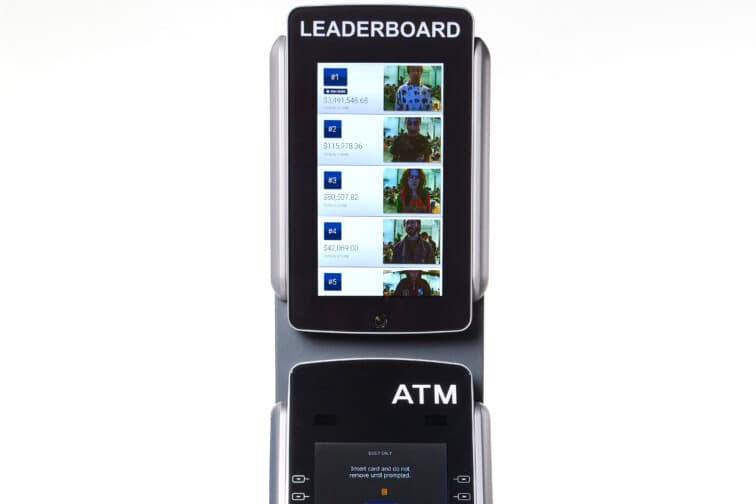 ミスチーフがアートバーゼルマイアミにてATMリーダーボードを設置 MSCHF Art Basel ATM Account Balance Leaderboard art basel miami installation digital  diplo news info