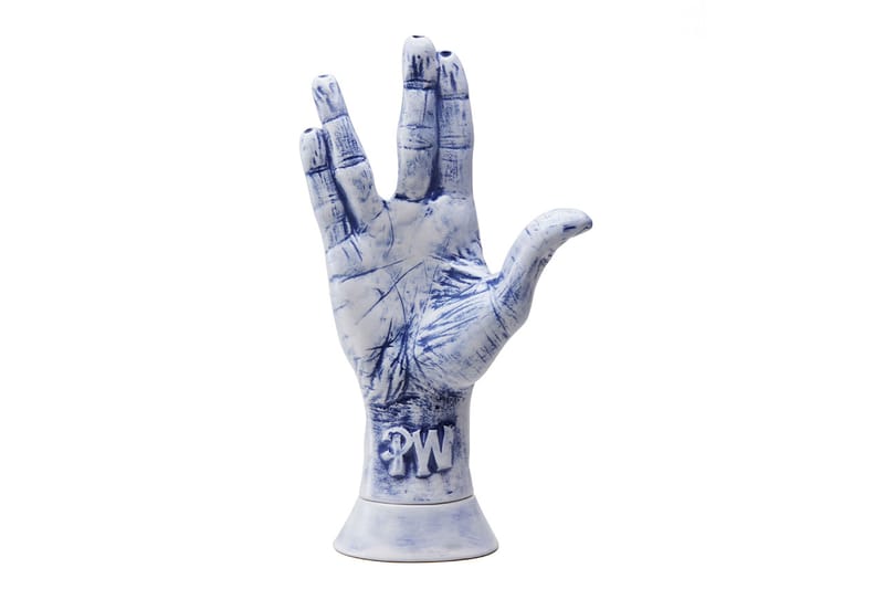 NEIGHBORHOOD と Pharrell Williams がコラボインセンスチャンバーを発売