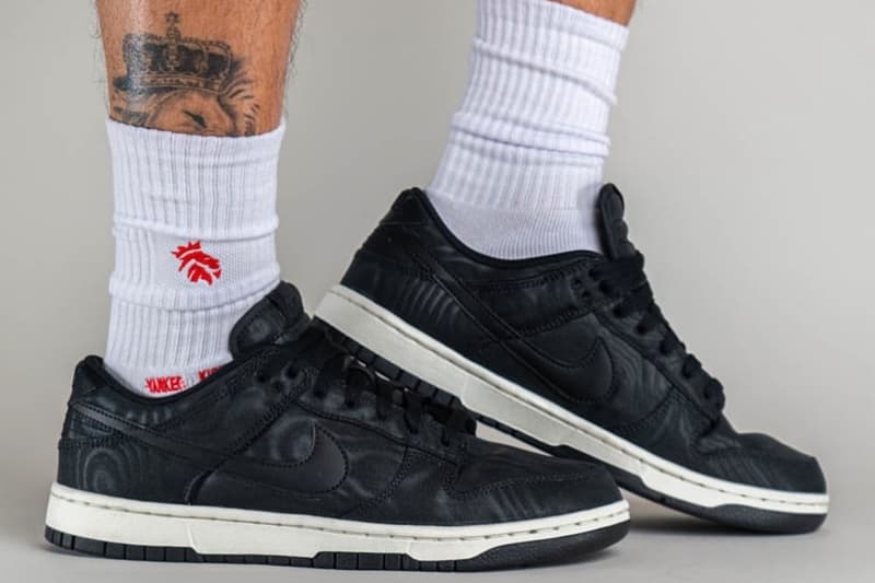 ナイキから淡いマーブル加工を施したダンクローの新作 “ブラックキャンバス”が登場 On-Feet Look at the Nike Dunk Low "Black Canvas" DV7211-001 shoes sneakers low tops swoosh skater shoes 2023