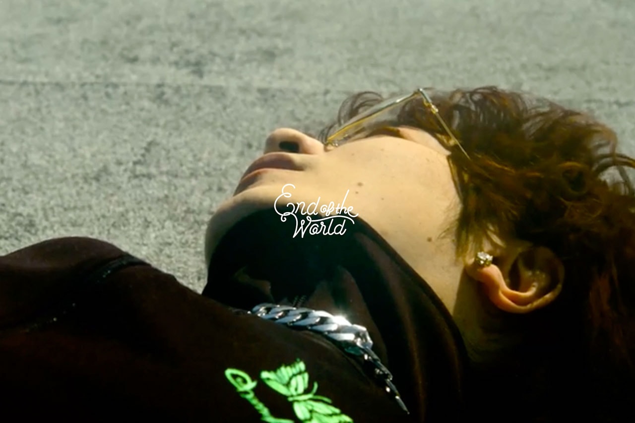 セカオワ Fukase 率いる End of the World x NEEDLES による新作トラックスーツが限定発売